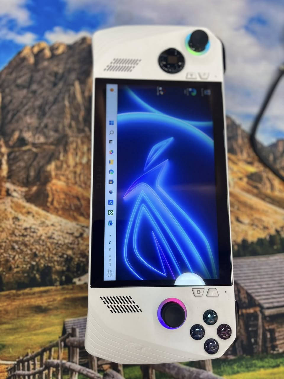 للبيع اسوس روك الي ٥١٢. مستخدم جدا قليل مع حقيبه ولزكتين شاشه  ب ٦٠٠ الف


**إذا كنت صاحب هذا الإعلان وتريد حذفه لأي سبب، رجاءا أرسل رسالة إلى الدعم الفني**