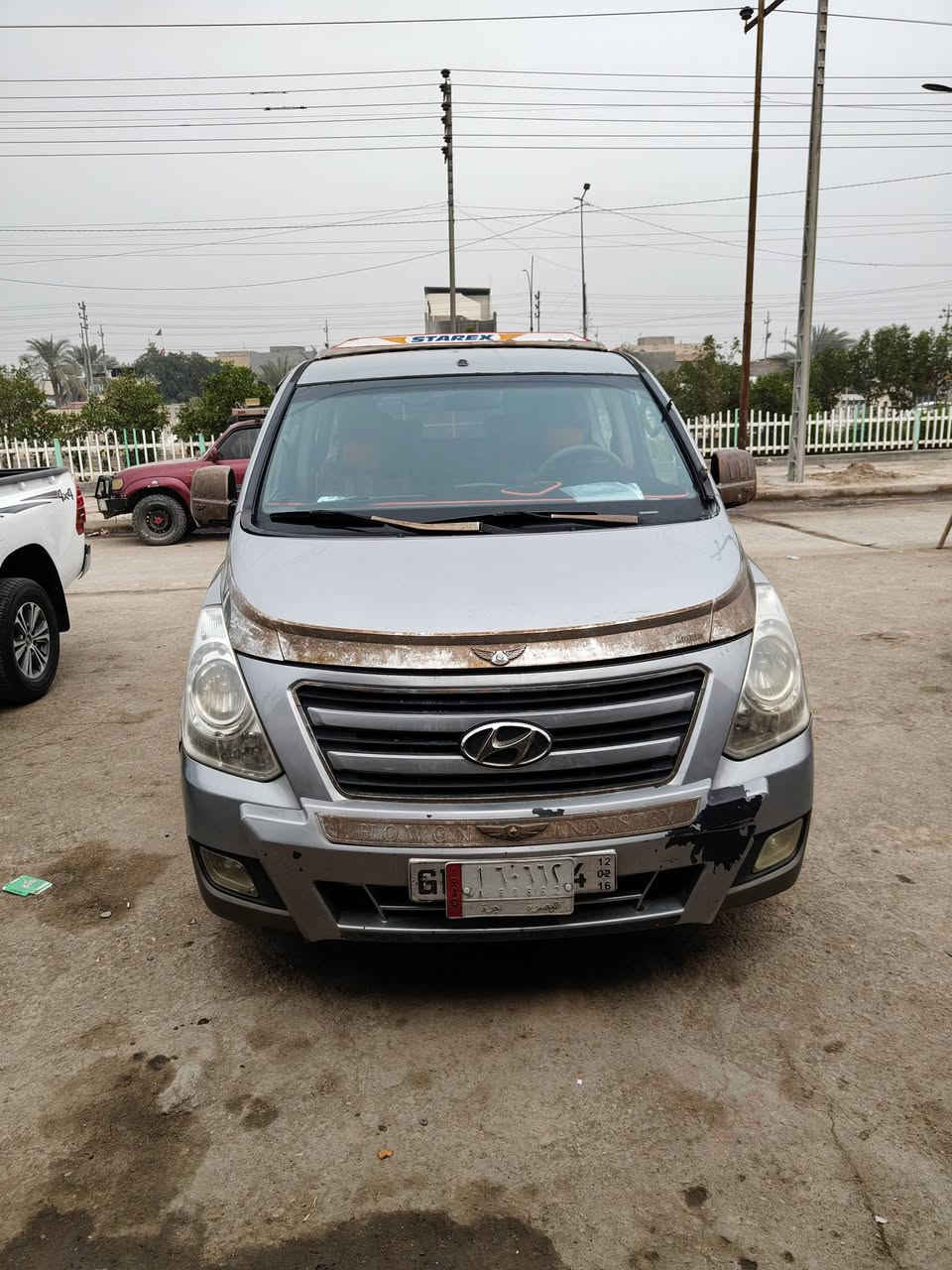 سلام عليكم سياره للبيع ستاركس مديل 2015مكينه مجول بيه قطعتين صبغ  وبارد شبر الباقيه كفاله رقم الماني تحويل ثاني يوم
مكينه كير كفاله السعر 205
المكان البصره قضاء الدير
اتصال فقط ***********
