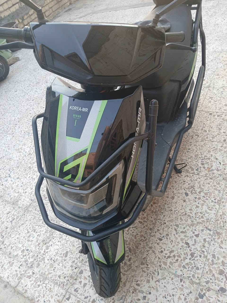 🚲 دراجة للبيع
💰 السعر: 650 ألف دينار (قابل للنقاش البسيط)

🔹 ملاحظة: عداد الشحن الموجود بالشاشة لا يعمل، لكن الدراجة شغالة بصورة طبيعية.

📍 المكان: الكاظمية

📱 للتواصل واتساب فقط: ***********

الجاد بالشراء يراسلني على الواتساب.
