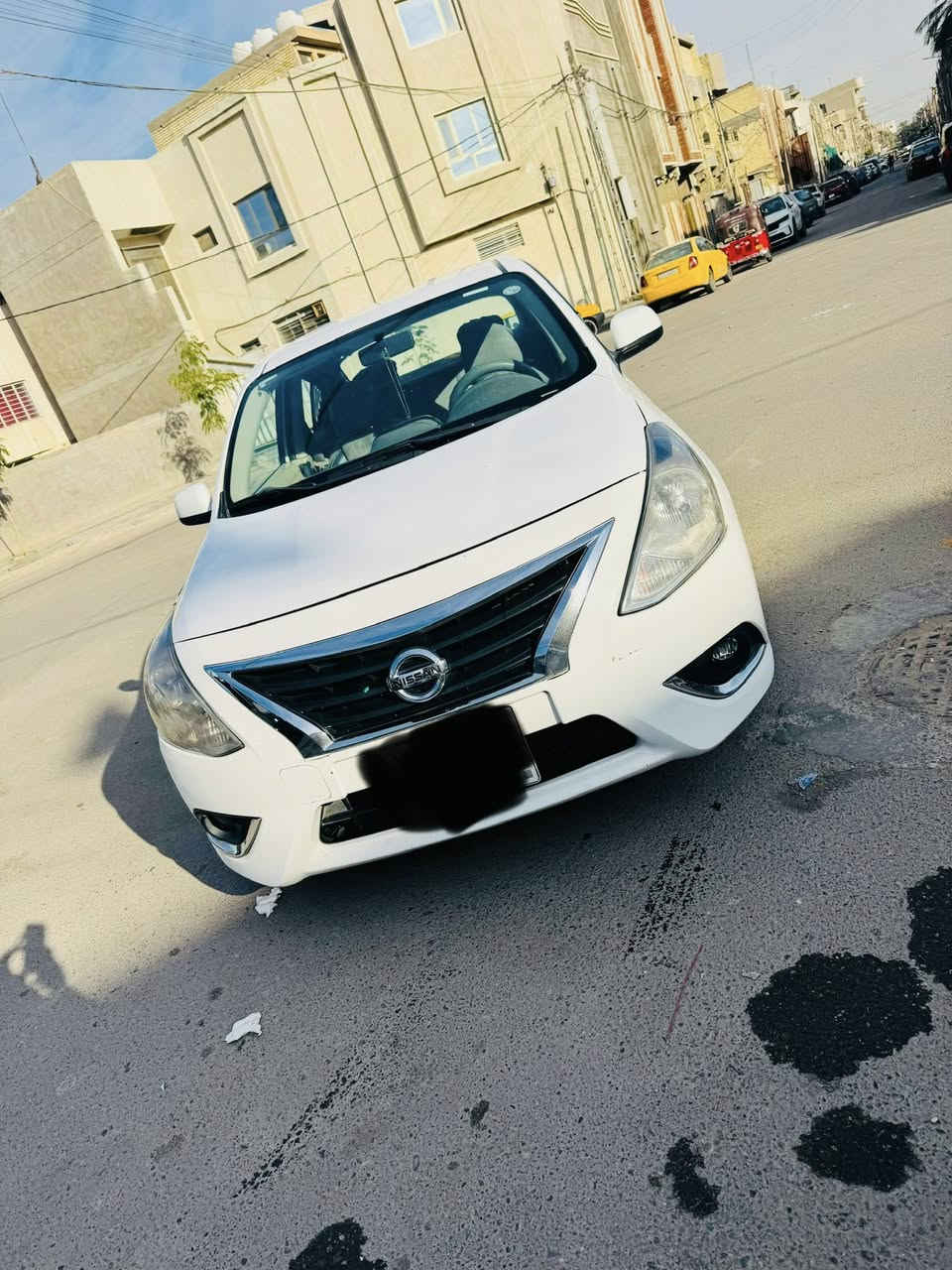 سني هندي موديل ٢٠٢٢ اربيل
كير ومكينة وتبريد مكفولة 

صدر ممتاز 

تايرات جدد 

ماشية ١٢٧ الف 

مكفولة من الصبغ  كلها ما عدا كارت تكحيل بل بنيد صغير كلش وبارد بباب السايق شوية وبل قبغ مال صندوك 

شاشة و كامرة وزينون و ٤ سماعات بوس 

ما ناقصها كلشي كاملة مكملة 

رايدها ب 105 وبيها مجال 

بغداد حي القاهرة 

***********
