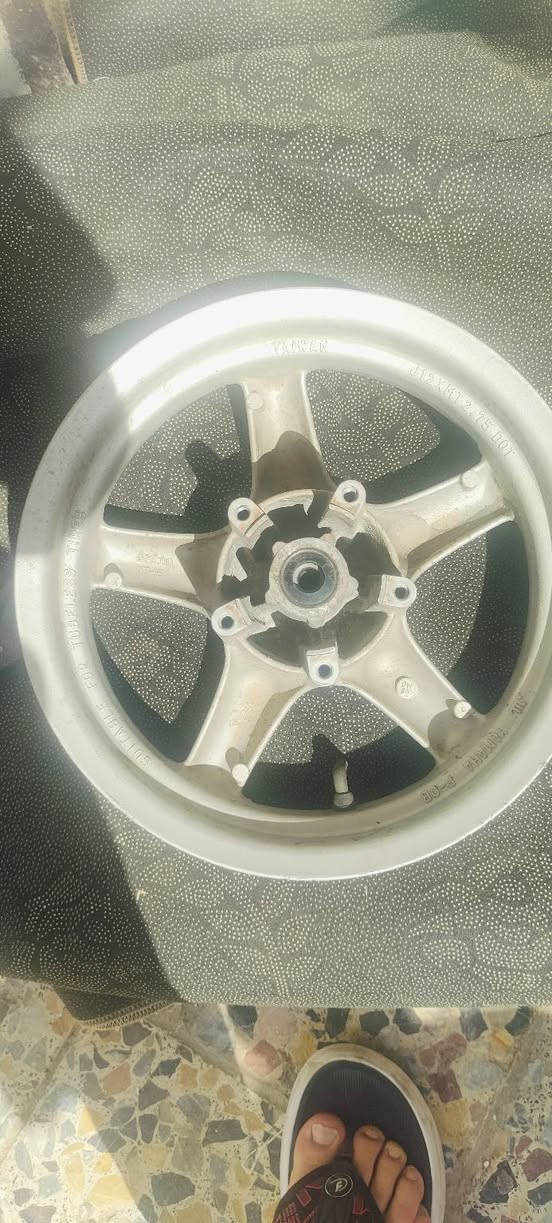 سلام عليكم اغراض سكنس جبلي للبيع 
صالنصه رياضي 
ويل امامي 
فج اربع بساتم
قطره دهن واكسل 
وقبق عنبار 
دشلي كيلو متر
السعر خاص مكاني مدينه الصدر رقمي 
***********
