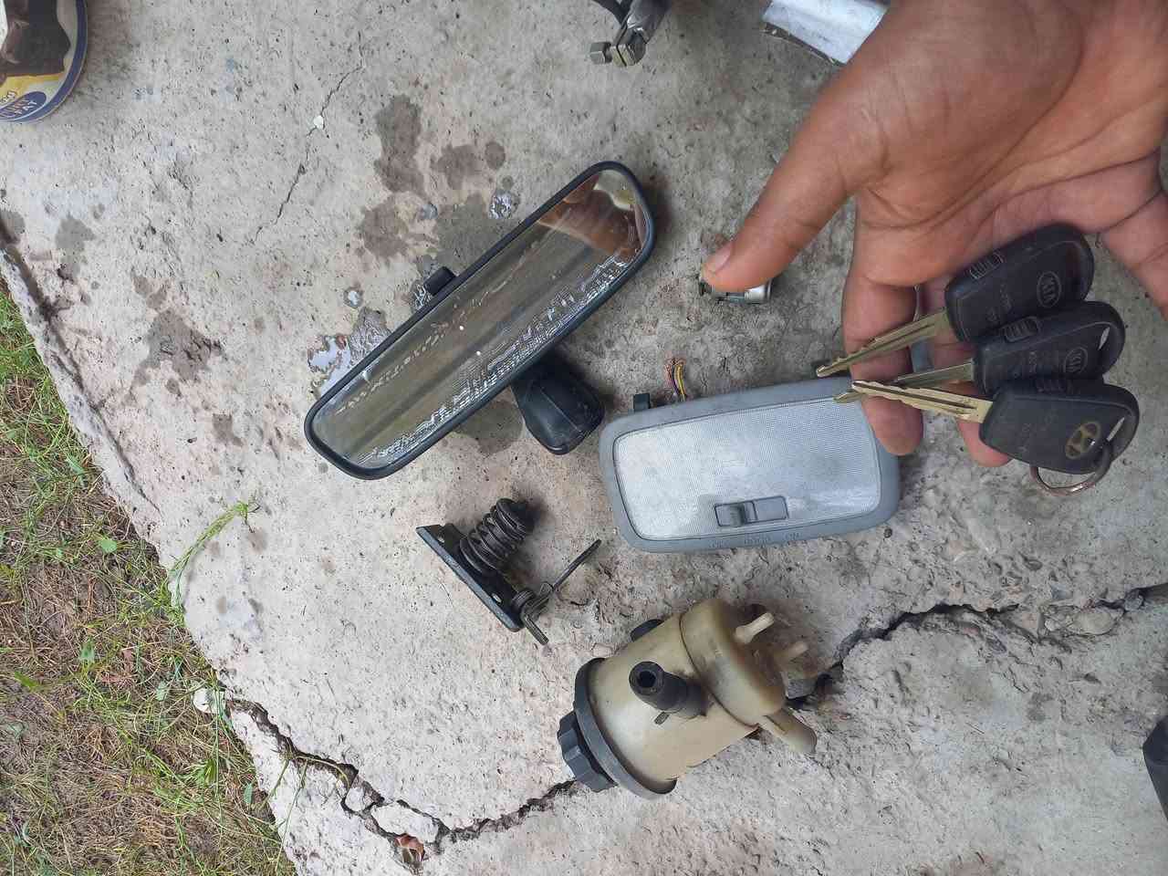 السلام عليكم من رخصت الادمن غراض اكسنت موديل ٩ او١٠ قيم واخذ *********** مكاني بغداد
