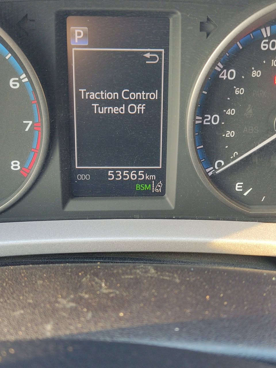 Rav4 2018
XLE 
بێ دەبڵ ئەکسل 
سەنەوی 2030 
تەنها 55000 KM ڕۆیشتوە 
دوپارچەی بۆیاغە بێ ناو گرتن 
بۆ نرخ نامە بنێرە لەخزمەتدام


**إذا كنت صاحب هذا الإعلان وتريد حذفه لأي سبب، رجاءا أرسل رسالة إلى الدعم الفني**