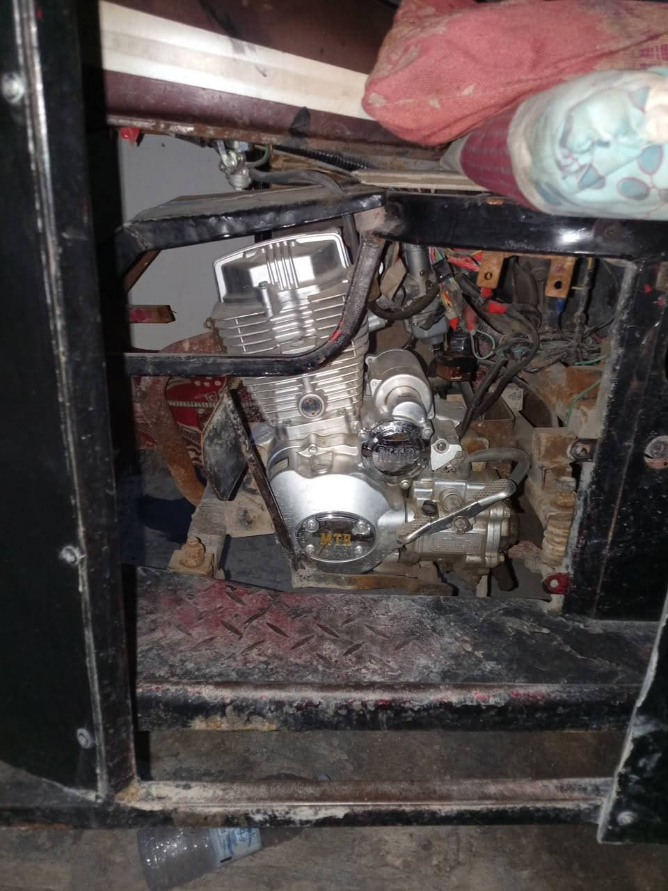 للبيع مكان ابو الخصيب شيخ ابراهيم
***********
