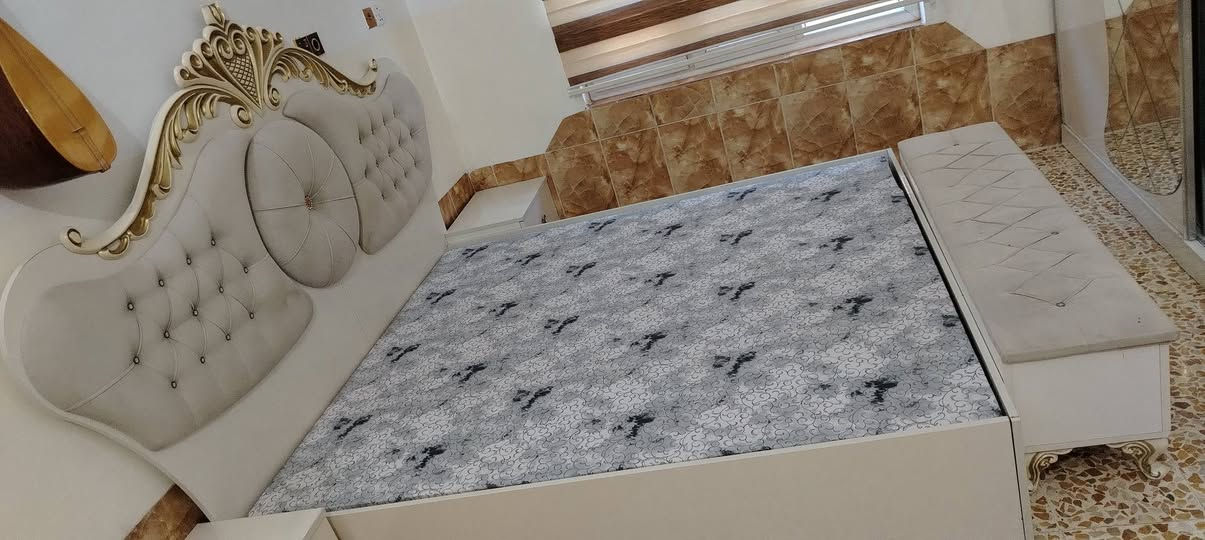 السلام عليكم ورحمة الله وبركاته من رخصة الادمن متاح مستعجل غرفة نوم مستعمله نظيفه بسعر مناسب للاتصال ***********
*********** وبيهن واتساب
