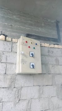 بوردات كهرباء • صيانة بوردات • ترتيب بوردات