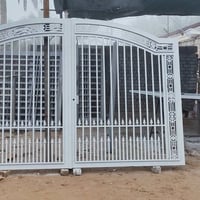 عمل كرفانات سندويج بنل وكافة أعمال الحدادةبغداد للاتصال 07701685936