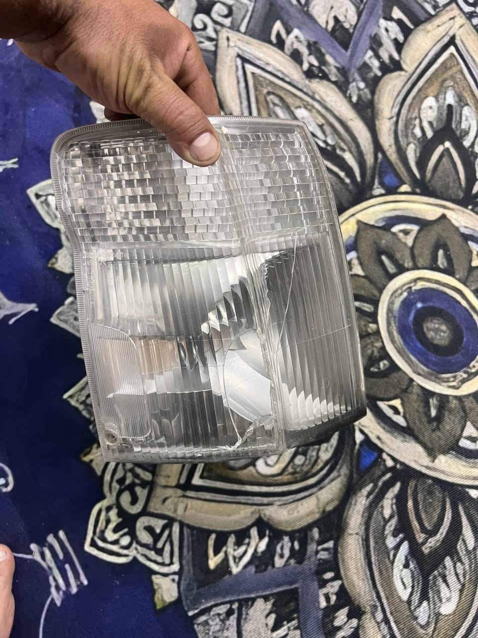 ماصدات اشاره نيسان يورفان 2006للبيع أصليات تفصيخ هاتف***********
