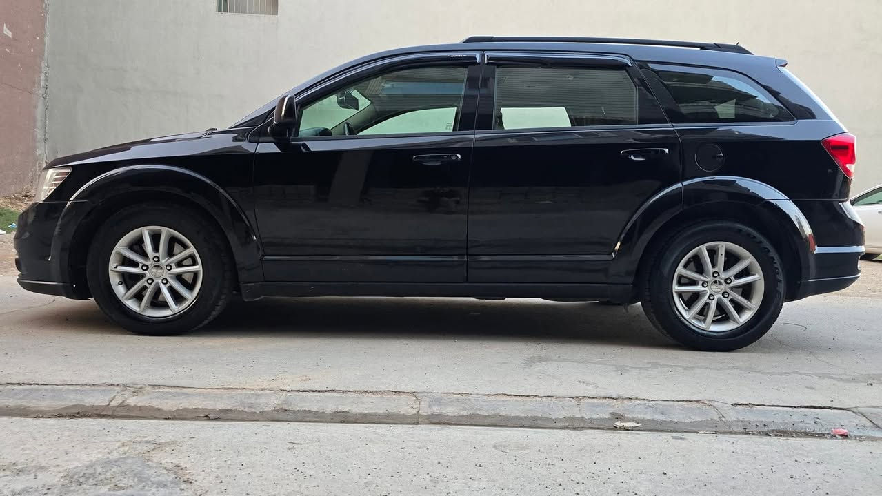 مودیل2015 لون اسود لماع سیارە نظيفه جدا ، سیاره الشرکة(یاشریکێیە) کلین دعامی لدعمي ،6سلندر مرغوب اقتصادي فول فولSXT AWD 
*دبل أکسن
*ثلاثة مقعد+7راکب
*تبرید مرکزی ٣قطع تبريد
*دبل کیر اوتوماتیك+عادي 
*بصمه+ابواب بصمة
*داخلی صفراء_زەر
*اوتو بصمة
* كشن كهربائي 
*حساسات خلفيه 
*كزوزين+دبل کزوز
*كامیره خلفي+امامي+ریکورد فیدیو
*تحدید سرعه
*ظد الاینزیلاق+دژی خلیسکانێ
*سیستەم ico فول اقتصادي
*بلوتوس
*داخل ثلاثه مخزن
*شاشه الکترونی+شاشه ایرباکات*9ایرباکات عدد+حتا کوشنات 
*2سویج بصمه
*2028 سنزيه جديده ورقم جدید ،حتا تایێرا سپر نەهاتیەخارێ،  تاير طخم جديد  دعامی ل دعامى  بیدون صبغ ودعم_ بسعر 153$،بناڤێمنە،مشتریبی تلفونێ بکە ***********
