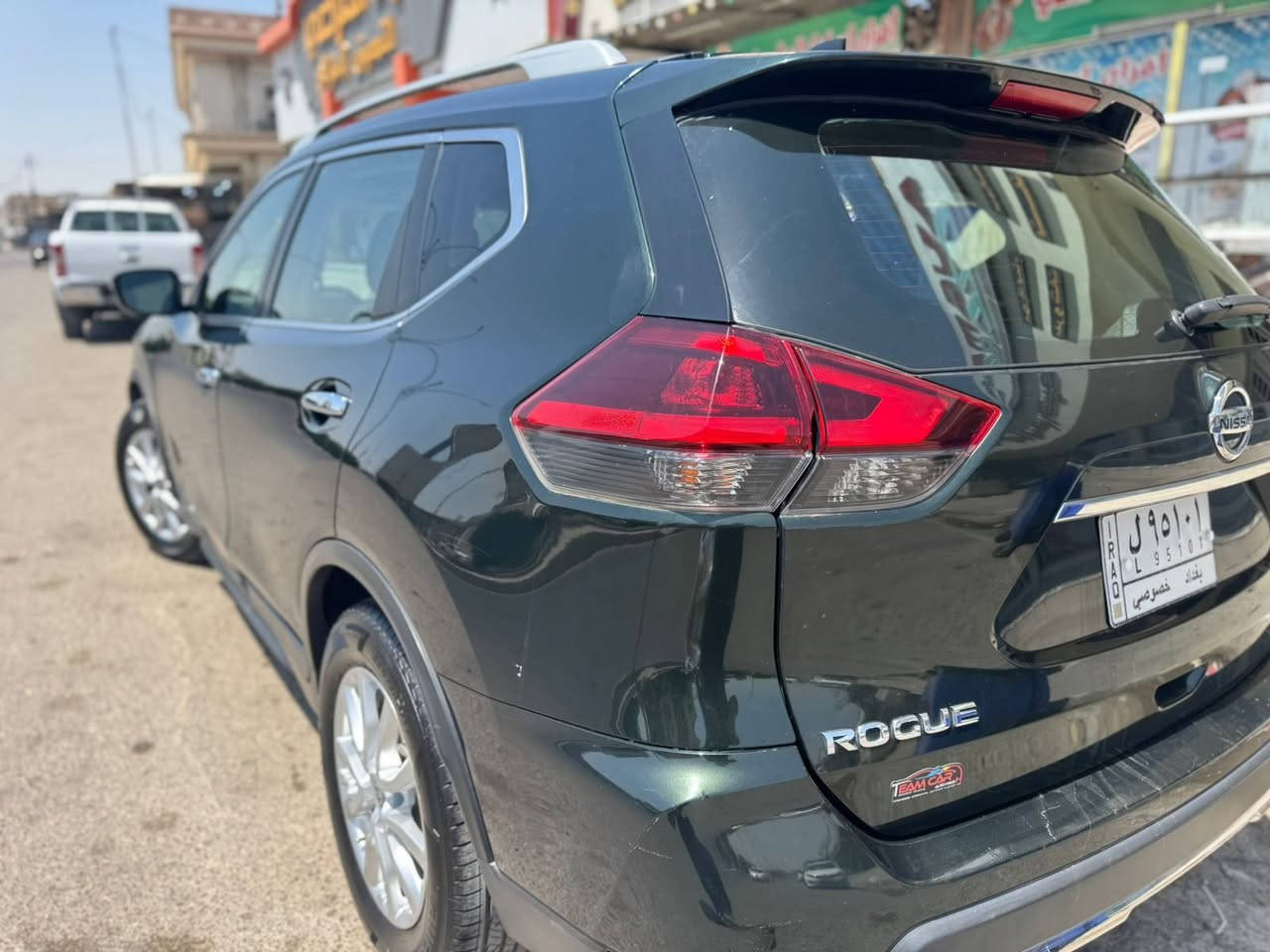 الى عشاق نيسان روج بارخص الاسعار
الى عشاق ((نيسان )
نيسان روج 2018 للبيع او مراوس باقل سعر حسب الرغبة
 
المواصفات ؛ SV فول مواصفات عدا الفتحة
تشغيل عن بعد
رادار امامي وجانبي 
كشن هيتر وتحكمات كهربائي
جنطة كهربائية وحساس على الرجل
شاشة كار بلي
اللون: زيتوني بالليل اسود (غير محدد)
الضرر: صبغ بابين امريكا كلير مع الجاملغ والبنيد.
جاهزة مال بيت علي ايدي صار اكثر من سنة ما تصرف عليها دينار
تخم تايرات قبل فترة مبدل
السعر المطلوب : 144 ورقة 
وبيهال مجال بعد الفحص والقناعة
السيارة تحويل مباشر او وكالة حسب ما تحبون
رقم صاحبها : واتساب 
***********
او الاتصال : 
***********
مكان السيارة : الانبار الفلوجة الفلوجة, الأنبار
