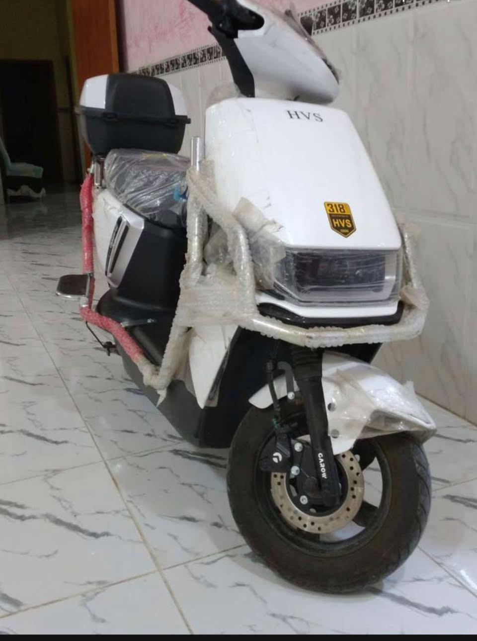 سلام عليكم دراجه شحن للبيع ست بطاريات ملف 2000 سعر 750 وبيها مجال لاستفسار واتساب ***********
