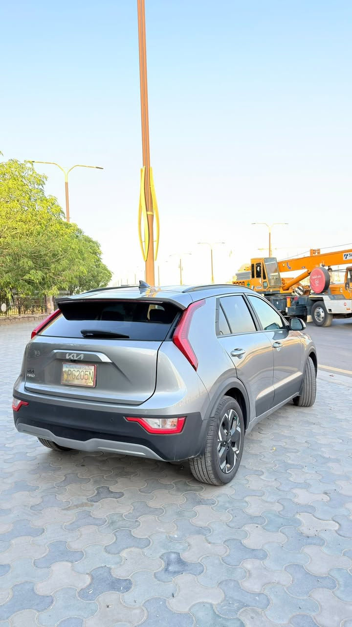 🚗 كيا نيرو  2024 كهرباء بالكامل

محرك كهربائي تمشيك 500 كم بالشحنة الواحدة

اقتصادية جداً  ومناسبة للاستخدام اليومي

✨ المواصفات:
حساسات امامي خلفي 

✔️ تحديد مسار

✔️ نقاط عمياء

✔️ وضعيات قيادة

✔️ مثبت سرعة

✔️ شاشة متصله تدعم car play+ كاميرا خلفية

✔️ نظام مانع الانزلاق (Traction)

✔️ سايد بريك بصمة (إلكتروني)

✔️ تدفئة مقاعد ومقود 

مقاعد جلد 

السيارة جاهزة

بيها جاملغ صبغ جهة السايق 

📍 الموقع: (الفلوجة  )

💰 السعر: (139$)

📞 : (***********)

