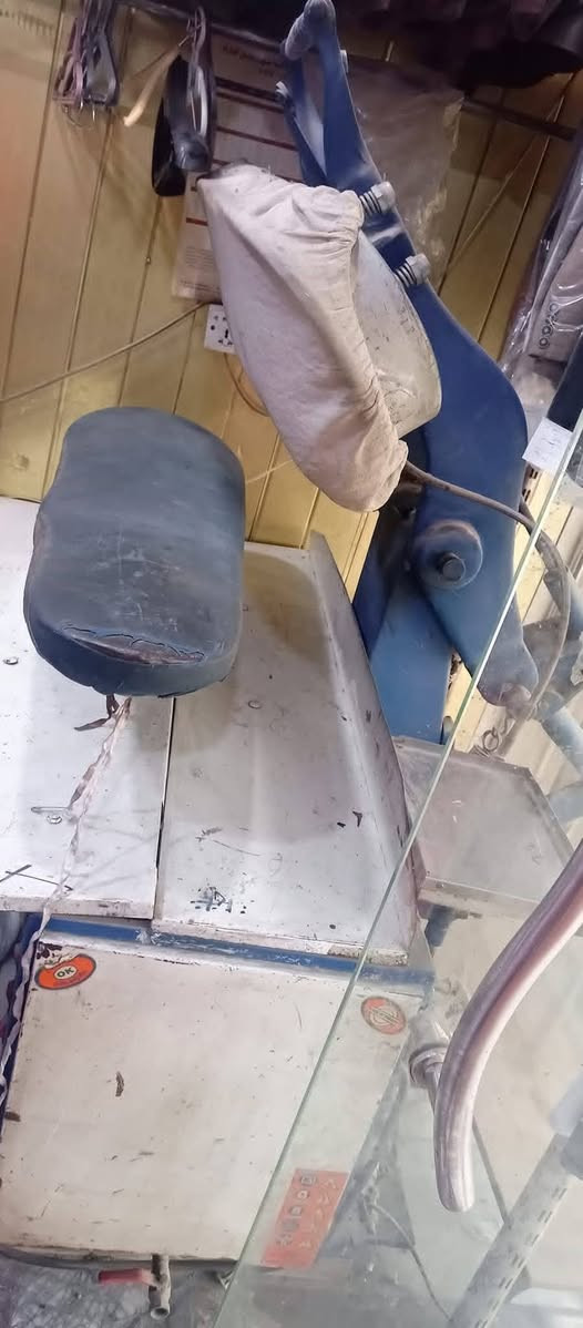 سلام عليكم
مكائن لوندري للبيع شلعه فقط مو مفرد مكان بغداد تفاصيل داخل الصور مكائن شغاله فول أولى العدد 6 مكائن شلعه فقط 
للتواصل 
***********
