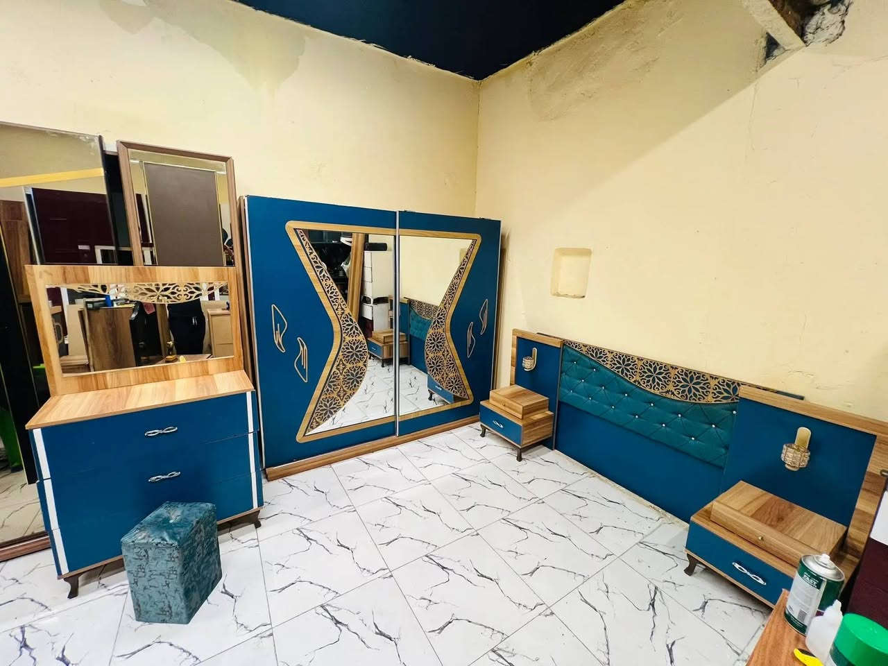 غرفة نوم مستعملة🇹🇷
نضافة80 ٪💯

عدد القطع / 5

نضام / أسلايت 💢 400🔒

شد ونقل داخل بغداد مجاني🚛

يوجود توصيل محافضات

هدية 🎁 طابورية إضافية


**إذا كنت صاحب هذا الإعلان وتريد حذفه لأي سبب، رجاءا أرسل رسالة إلى الدعم الفني**