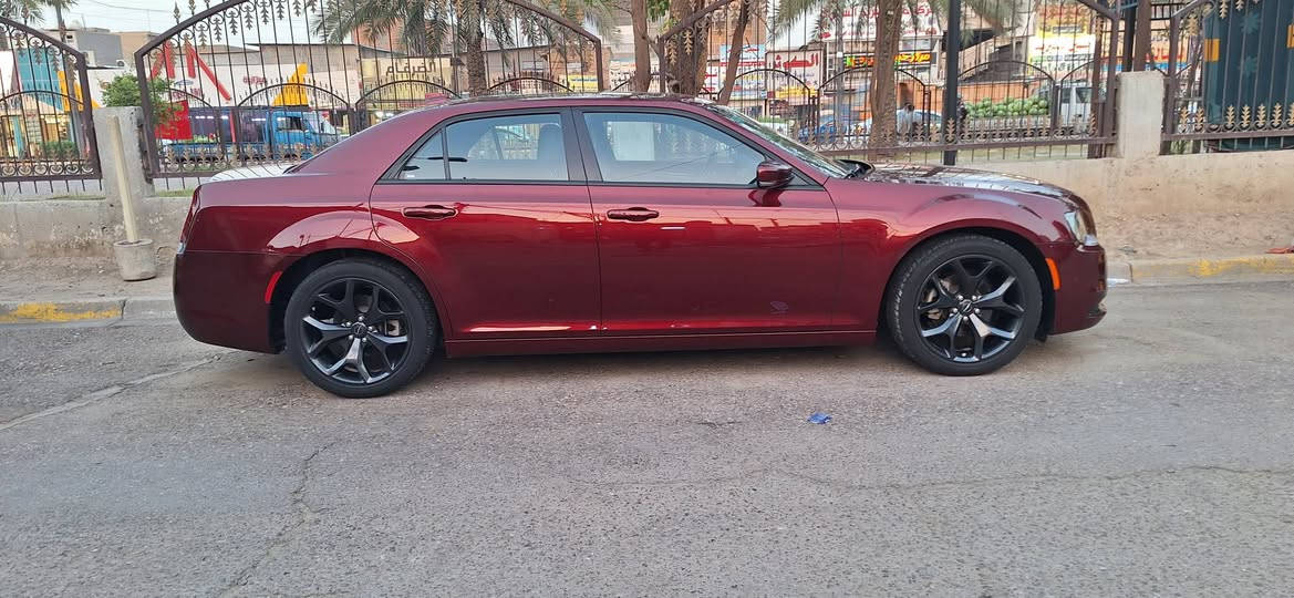 السلام عليكم
للبيع 
اوباما 300S
2023
ماشيه 25الف ميل 
امريكي كلين
مكانه بغداد 
سعر37000$وبيه مجال 
***********
