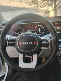 سورنتو 2024فول مواصفات واحد على واحد كفاله عامه من كلشي لمتدد سياره بس...