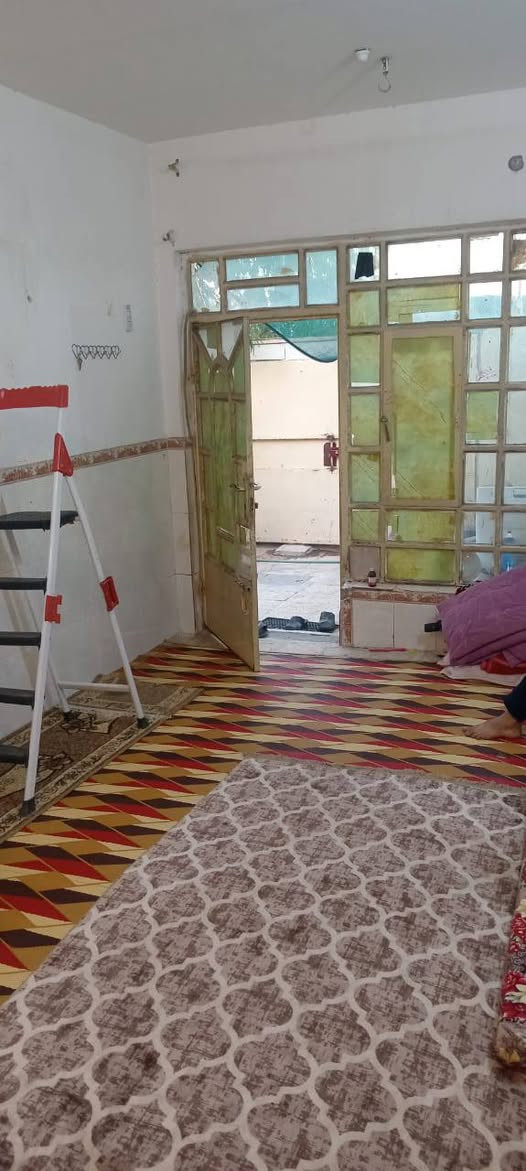 بيت رهن 100م طابو حي ميسان طابق واحد يتكون من
 غرفه وصاله ومطبخ واستقبال وصحيات نظيف المده سنه 
قابل للتجديد السعر 25 للاستفسار ***********
