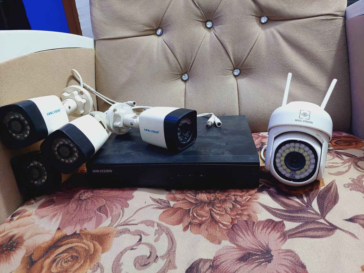 قيم وخذ بليرضي الله كله شغال سسدم قديم وشديد جديد


**إذا كنت صاحب هذا الإعلان وتريد حذفه لأي سبب، رجاءا أرسل رسالة إلى الدعم الفني**