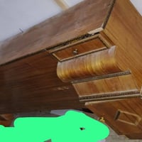 تاج جربايه • كبير • مجال قليل