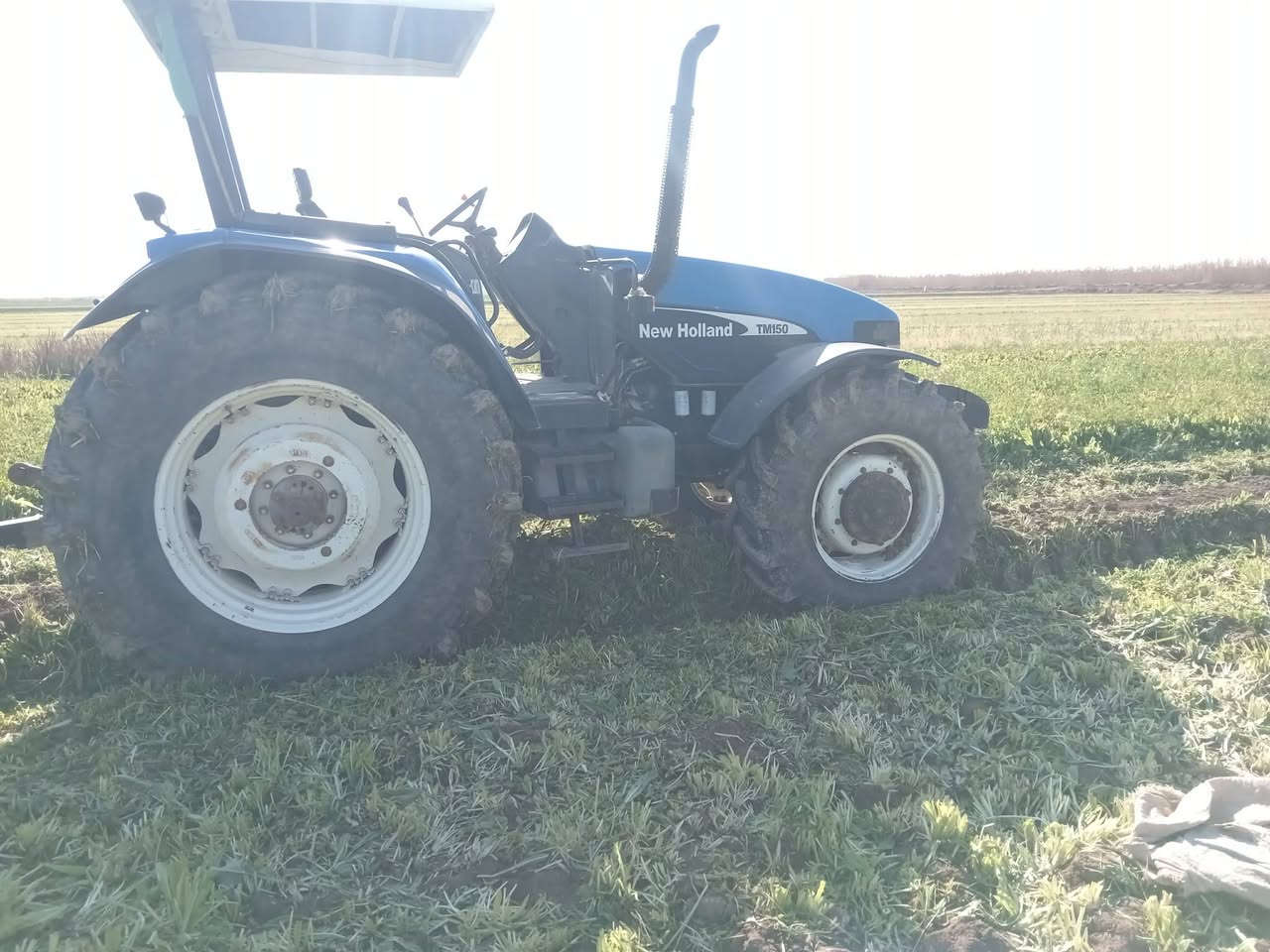 السلام عليكم نيوهلند TM150 للبيع المكان واسط شحيميه الرقم شرط التحويل مكفوله كفاله عامه التفاصيل اتصل /*********** (مكلف بل نشر)
