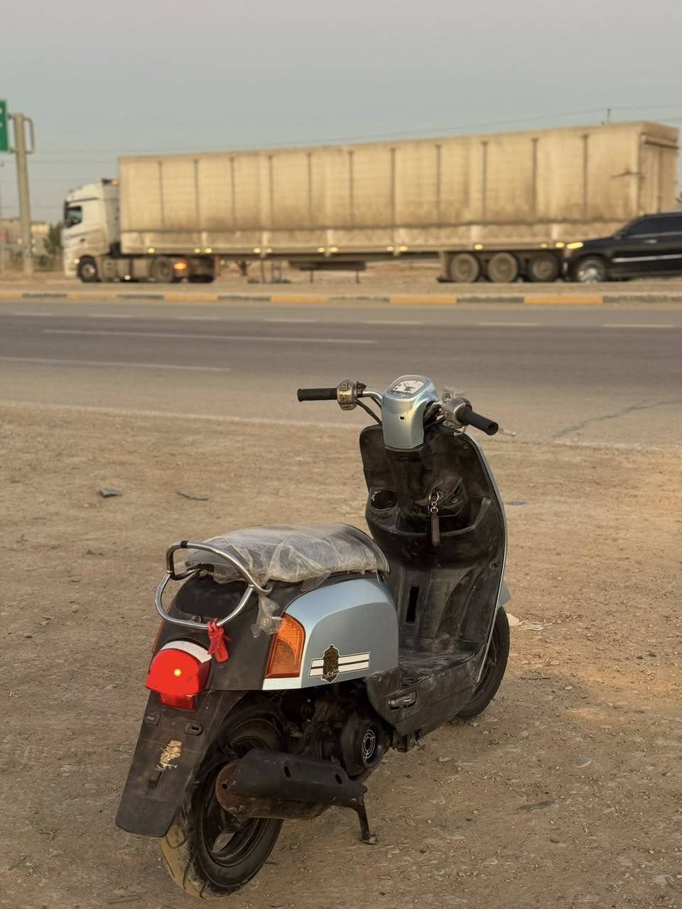 بولـيس 2008 كابريتر للـبيع الدراجه جاهزة الاخر حبايه اي نقص مابيها فقط قبق بانزين  كلها شغاله هندر سلف اشاير كلوبات دشبول سرعه  كلشي شغال  مكينتها حلوة متسمع اي صوت   سعرها 550 وبيها مجال كلش قليل للشراي  
مكانها ديالى الخالص هبهب للاستفسار ***********
