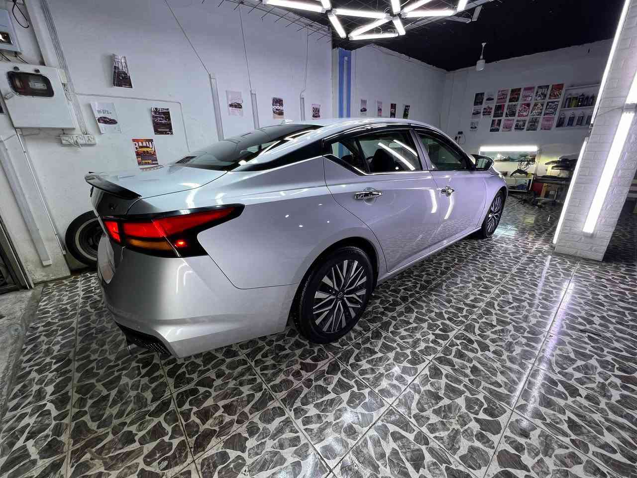 سلام عليكم للبيع نيسان اليتما 2023. SV
بدون صبغ وبدون تبديل  فقط تعديل بارد بل جاملغ
سياره مرقم شرط تحويل 
مكان سياره كركوك 
ولاستفتسار ***********
والسعر 165 وبي مجال بسيط 
وتحياتي
