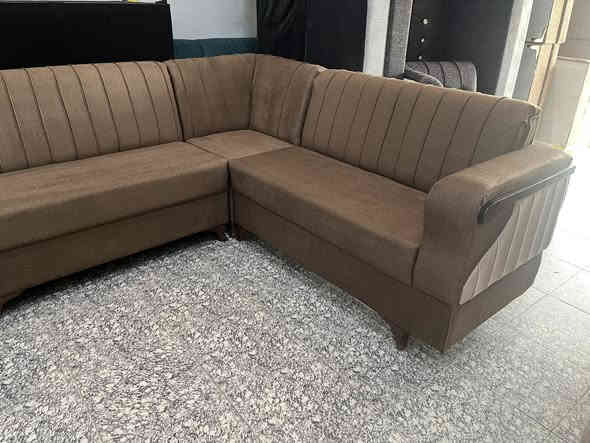 بسعر 390 الف تخم ديوان شغل فول بلوك اسود  👑✨👇 ⚜️زورونا تجون كل ماهو جديد ⚜️جميع الالوان متوفر مختلف الموديلات والقياسات   👑☎️✨   كربلاء حي العامل شارع المستوصف مقابل مركز فحص الوافدين  للاستفسار الاتصال ☎️***********☎️***********
