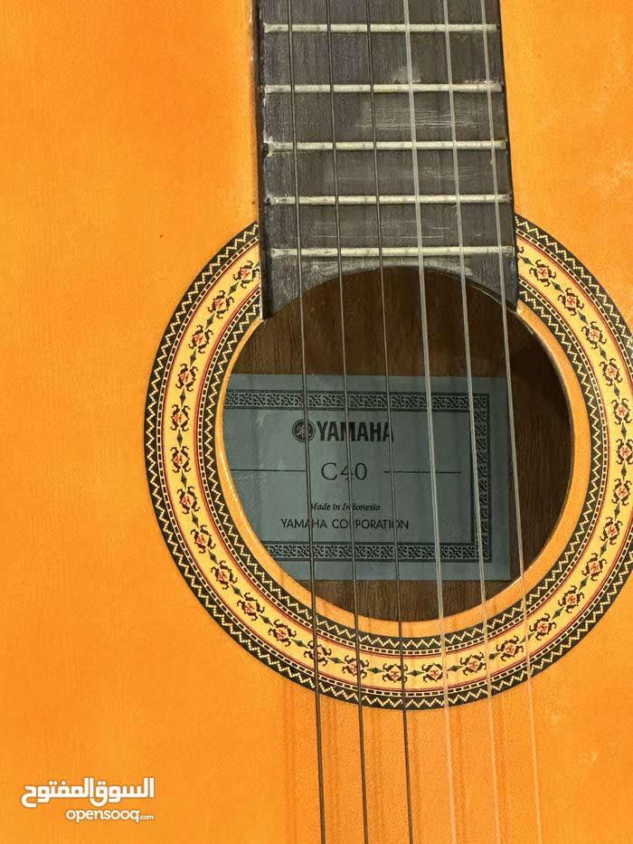 گيتار اصلي ياماها اصدار C4 اسباس جديد غير مستعمل قليل كلش مع قفل كوردات وسيت اوتار اصلي اضافي رايده ب١٢٥٠٠٠ قفل عنوان بغداد الغزالية وللاستفسار عالرقم ***********
