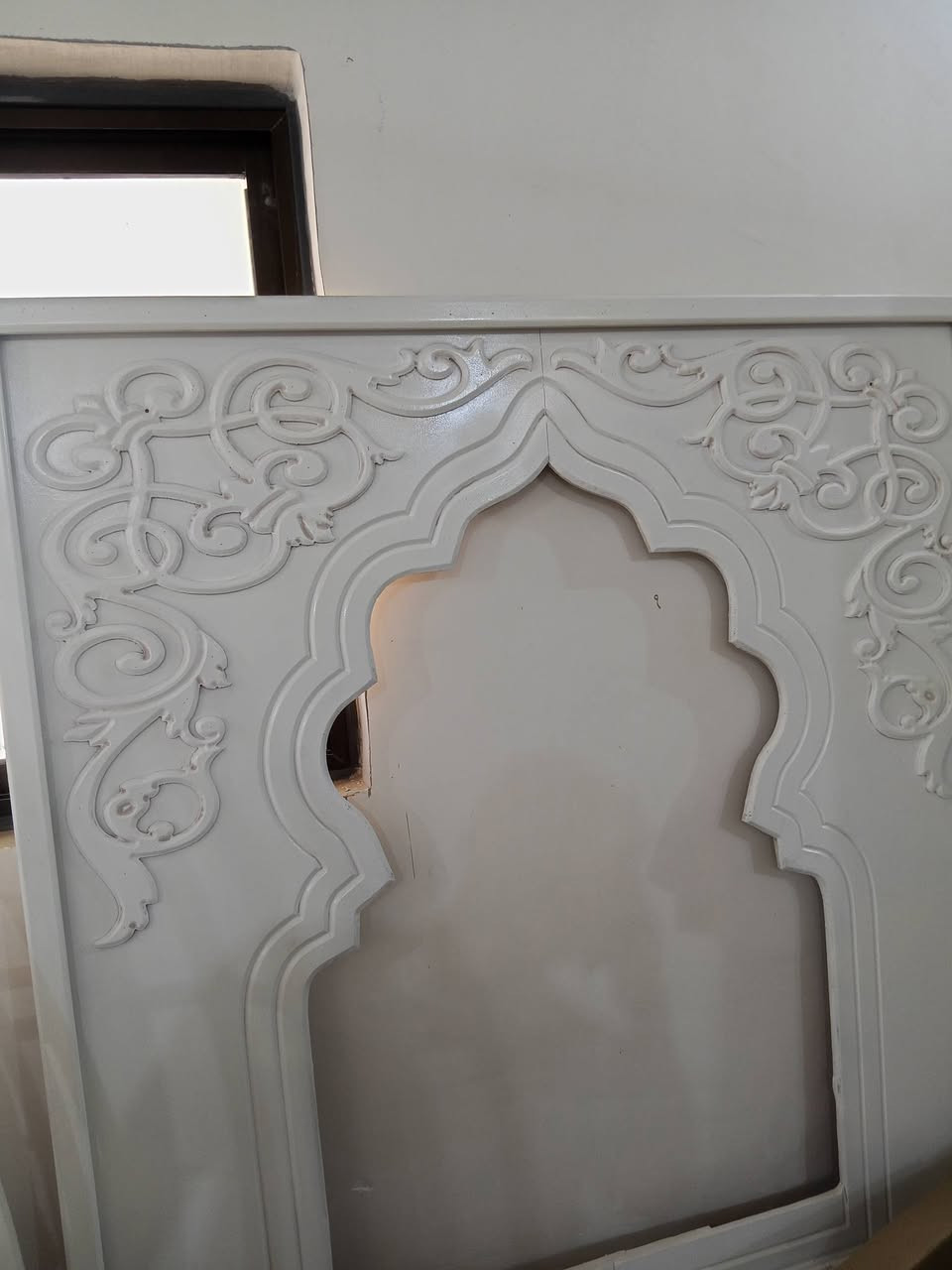 السلام عليكم قنفات 3 كوشات للبيع
ديالى ناحية جديدة الشط عنوان
سعرهم 3 قنفات ب 300 
ديكور خشب كولش مرتب بس انارة يحتاج ما مستعمل 125 
***********
