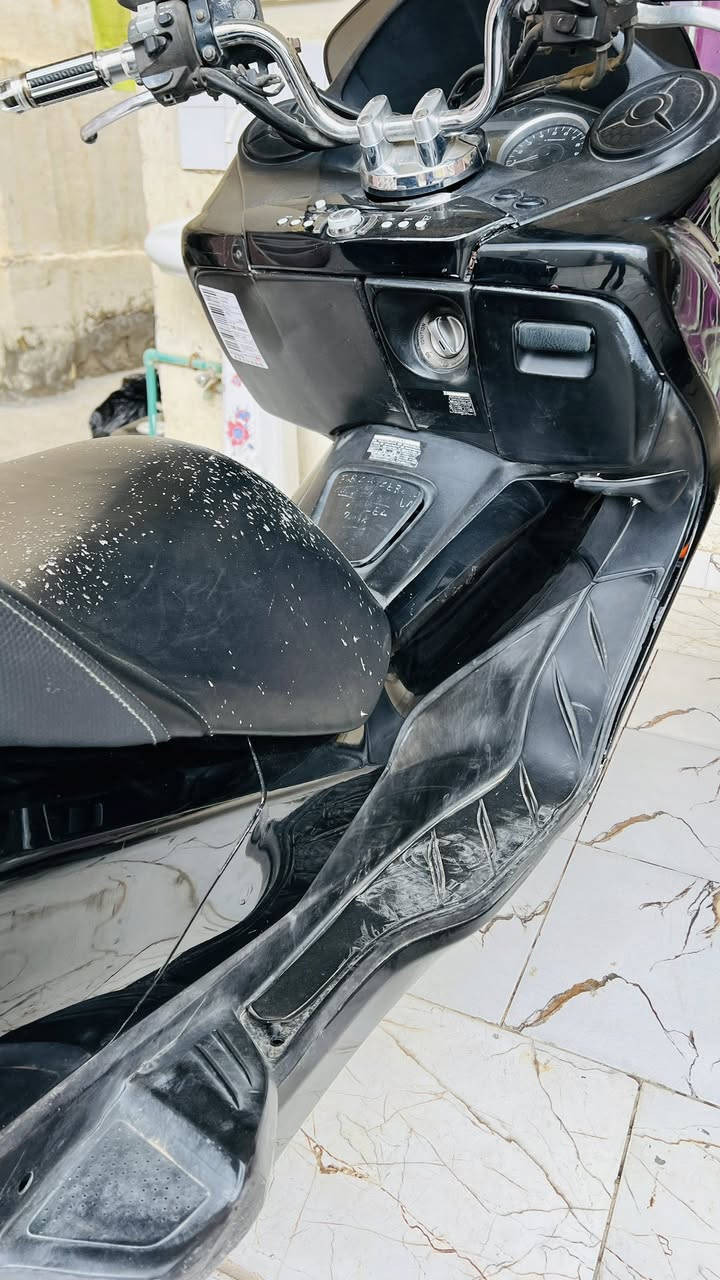 السلام عليكم 
دراجة فورزا صفر 10
دراجة نضيفة والمكينة نضافتها 100 بالمية
Mp3 شغال 
السعر 12 ورقة وبيها مجال 
العنوان الرميثة
للتواصل تفضل خاص


**إذا كنت صاحب هذا الإعلان وتريد حذفه لأي سبب، رجاءا أرسل رسالة إلى الدعم الفني**