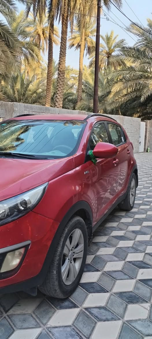 سبورتج موديل ٢٠١٢ محرك ٢٤٠٠ فورويل رقم نجف دولي بأسمي تحويل ثاني يوم مكاني كربلاء الحسينية السيارة بدون حادث بيها جراد وبيها كم قطع صبغ السعر ١٢٥ ورقم موبايل ***********
