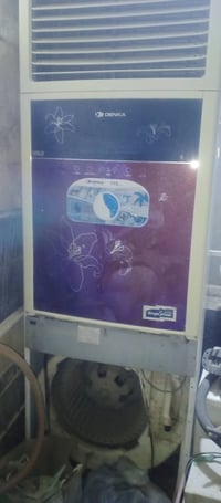 قطعة داخلية 3 طن دنگا نظيفة جدا  السعر 200  07700866531