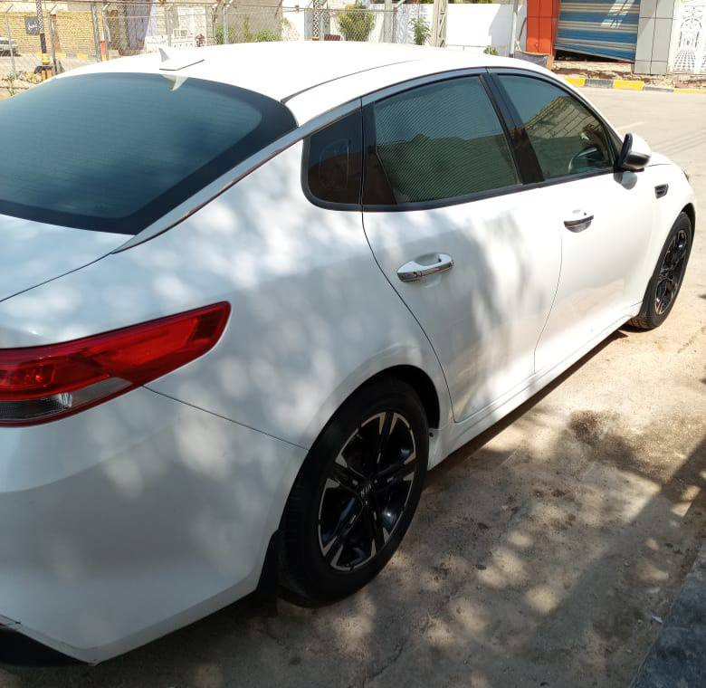 السلام عليكم 
كيه اوبتيمه امريكي موديل 2018 سياره فول مواصفات عده الفتحه صور السونار بالمنشور رقم نجف بسمي السعر 135 اوبيه مجال *********** المكان ناصريه سوق الشيوخ
