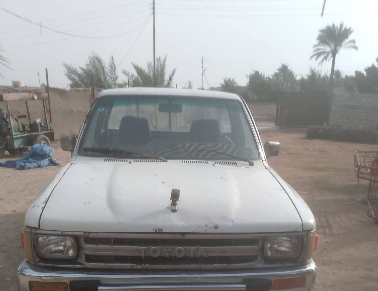 تويوتا موديل 89 رقم بغداد نكليزي حلوه وجاهزه السياره مكان بغداد الاتصال على هذا الرقم   ***********
