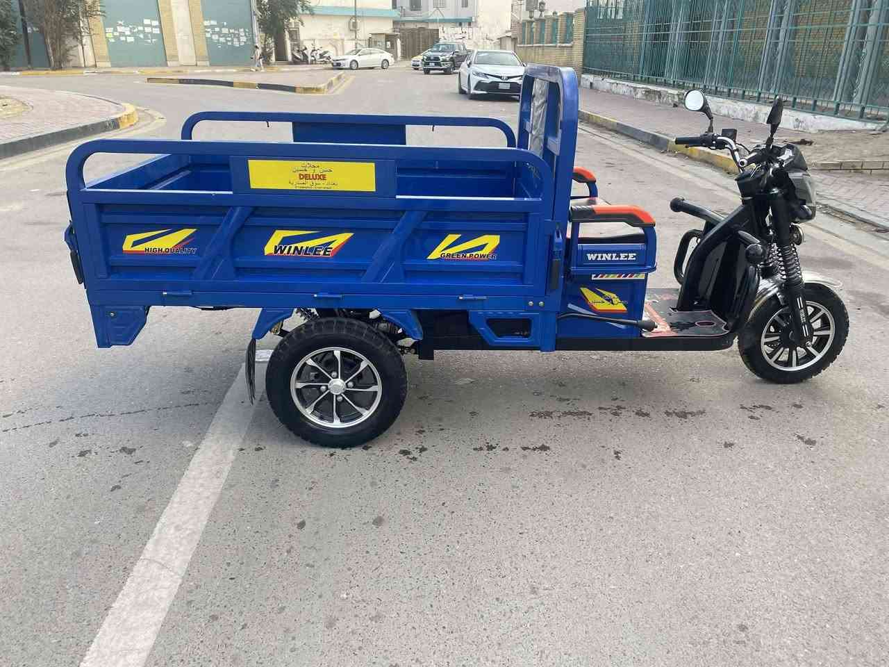 السلام عليكم ستوته شحن للبيع موديل 2025 بريك بليد امامي وخلفي دسكات ماطور 1500 خمس بطاريات العنوان بغدادالاعظميه الاتصال ***********
