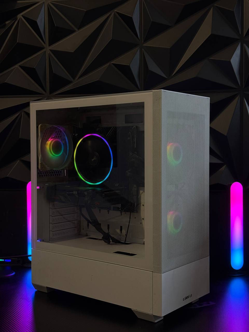 السلام عليكم RX 6600 8GB SAPPHIRE PULSE
i5 10400f 
 
H510M-E ASUS PRIME 

Ram 16GB 8×2 DDR4

RX 6600 8GB SAPPHIRE PULSE

AIR COOLER DEEPCOOL

M.2 512GB

HDD 500GB

CASE LIAN LI 3 FAN 

P.S 600W 80+ DEEPCOOL

سعرها 800,000 الف دينار

واعتذر ما اكدر ابيع قطع

مكاني بغداد منطقة الكراده 📌

رقم ***********
