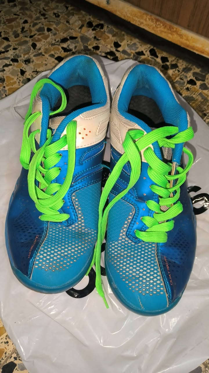 حذاء تنس من ماركة يونيكس باله جديد مملبوس قياسه (41 ) سعره 25الف


**إذا كنت صاحب هذا الإعلان وتريد حذفه لأي سبب، رجاءا أرسل رسالة إلى الدعم الفني**