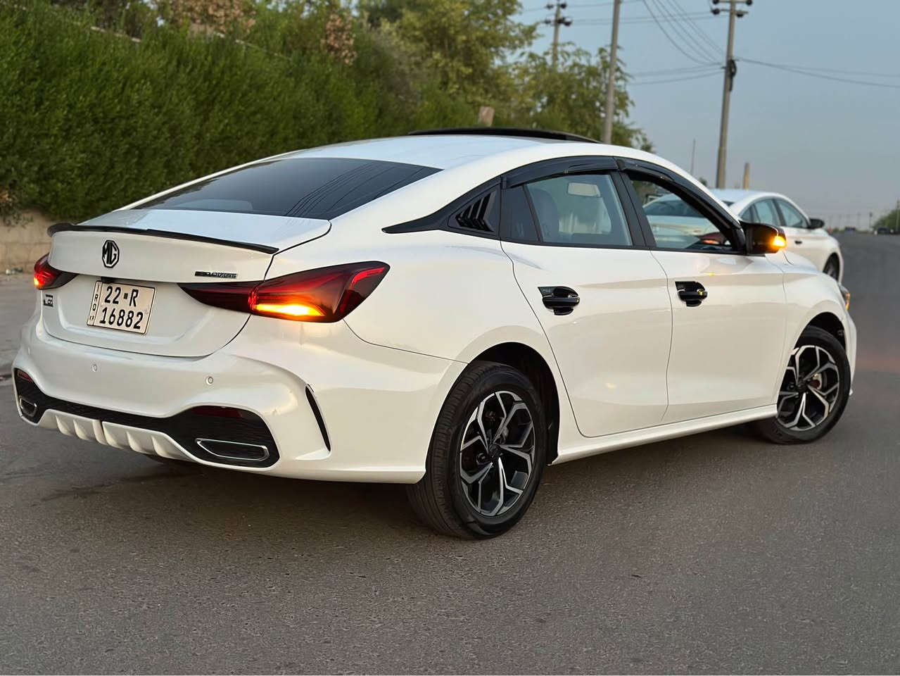 MG GT 2025 🔥
ئێمجی جی تی ٢٠٢٥ فوول مواسەفات 
(مواسەفات : پێش و پشت لید - ویل کڕۆم - ئاوێنە ئیشاڕە - ئاوێنە شەفت - یەدە بەسمە - سلایت - شاشە ئەکتیڤ - سوکان ڤۆلیۆم )
سەیارەکە زۆر خاوێنە تەنها دوو PDR بچوکی هەیە 
بێ سبوغ بێ تەزرە 
جوانکاریشی بۆ کراوە
نرخ : 116$ 🔥 
شوێن : هەولێر 🔥
پەیوەندی : ***********🔥 Singapore
