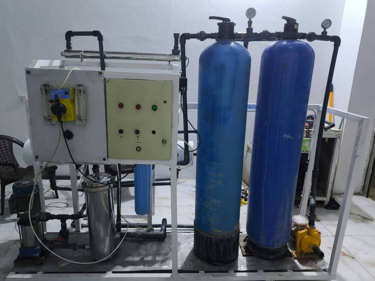 السلام عليكم
منظومه ماء آرو للبيع 

مع كامل ملحقاتها 

مضخات بينتيكس إيطالي 

مع ماطور بوستر 

مع تانكيات عدد 2

1500 التر

2000 لتر 

منبرين جديد املاح 14/13 

بسعر مناسب 
التنصيب والتشغيل 

والتوصيل حسب الاتفاق 

***********
