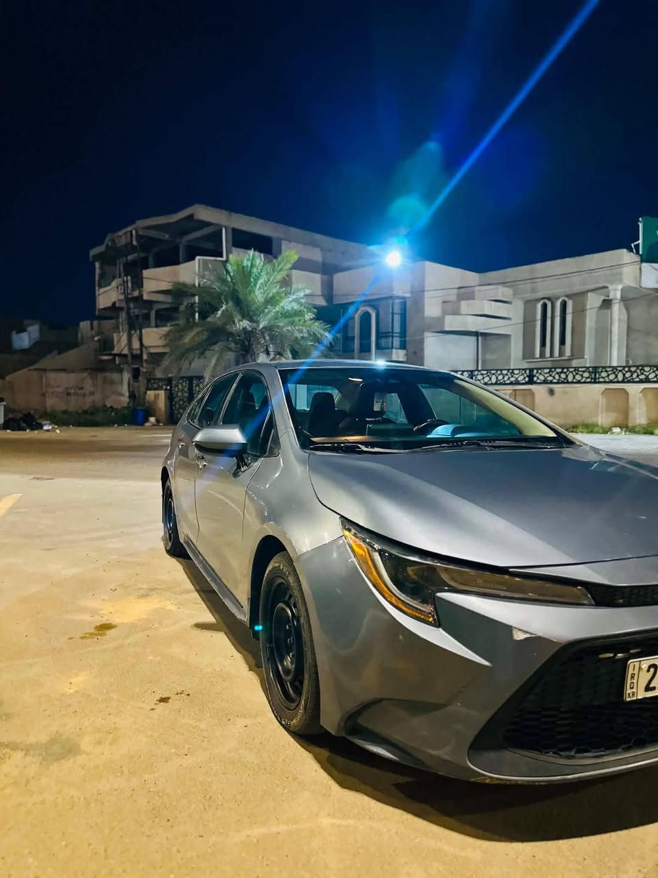 🚘 تويوتا كورولا 2021 وارد أمريكي
• المحرك: 1.8 لتر 4 سلندر  
• ناقل الحركة: أوتوماتيك CVT  
• نظام الدفع: أمامي FWD  
• استهلاك اقتصادي ممتاز للوقود  
• شاشة + كاميرا خلفية  
• تحكم بالمقود  
• تشغيل بصمة / مفتاح ذكي (حسب الفئة)  
• حساسات وميزات أمان متعددة  
• تبريد ممتاز ومقصورة مريحة  
• جنوط رياضية (حسب الفئة)  
• السيارة نظيفة وجاهزة للاستخدام
ماشيه ١٣٥ الف
حادثها بابين مبدل وترويج ب قماره من الشحن

للاستفسار أكثر راسلنا خاص 📩
***********
