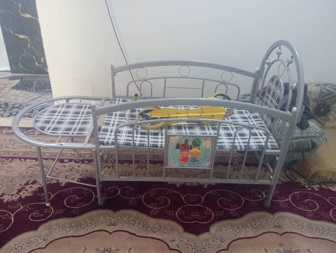 سلام عليكم
سرير اطفال
استعمال قليل 
سعر 60بيه مجال قليل 
مكان ميسان 
التواصل عبر هاذا الرقم
***********
