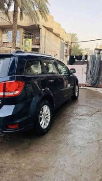 سلام علايكم دوج جورني لبيع مديل ٢٠١٣ مكينه ٦ سلندر رقم بغداد بسمي انكل...