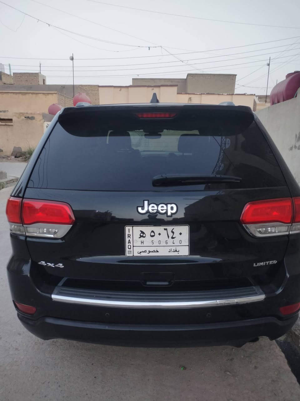 جيب لاريدو رقم بغداد موديل 2018 بدون حادث سرقه بل عراق صار بيه صبغ شكم قطعه بدون معجون ولا دواخل جاهزه سياره نضيفه ماشيه 144 الف حداديه 60 بل 100 جديده جديد بل عافيه عل ياخذه السعر 175 مكاني ذي قار ***********
