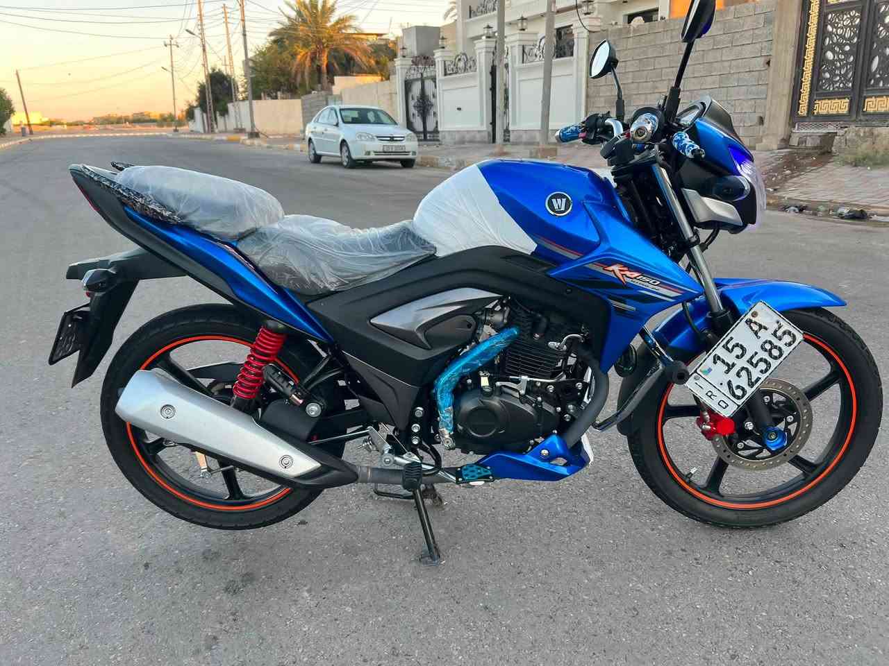هاوجي للبيع موديل2023دراجه بعده زيرو ماشيه4الاف بعده جديده كفاله تحويل ثاني يوم ارقام نكليزي سويجات ثنين بصمات ثنين دراجه مكفوله من شخط مكان تاميم8شباط (سعر18)وبيه مجال الميشتري ليتصل ويتعبني للاستفسار***********
