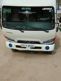 كنتر هونداي موديل 16 مقفوله كفاله عامه جير ومحرك واكسن وشاصي ماكينه 40...