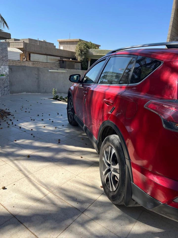 راڤ ڤور 
موديل /2017 .. LE   

ماشيه /131 الف وقابله للزياده 
رقم سليمانيه دولي تحويل ثاني يوم 
نص فول 
نقطة عمياء 
شاشة كبيره 
مانع انزلاق 
تحديد مسار 
سعر. 160 بيهه مجال 

حادث بنيد وجاملغ امامي 
***********
***********
