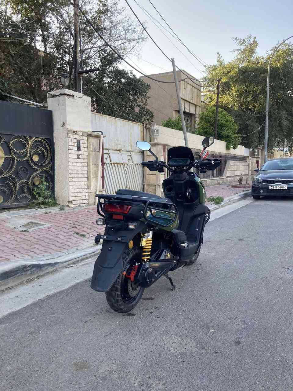 السلام عليكم دراجه شحن أباجي للبيع الدراجه خير من الله الدراجه نظيفه اخت الجديده شوفت عينكم نظيفه كلش مصارلها فتره عندي مواصفات الدراجه 6 بطاريات كباررر مسطره اشاير يمنه يسره دبل إشاره نظام و بيها نظام سبورت لايت عالي ناصي زنون بريك امامي خلفي هايدروليك بيها بلوتوث ملف حجم 3000 الدراجه كلششش كلششش حلوه و نظيفه 
مكاني قرب منتزه الزوراء 
السعر 975 و بيها مجال 
للاستفسار *********** واتساب او محمول
