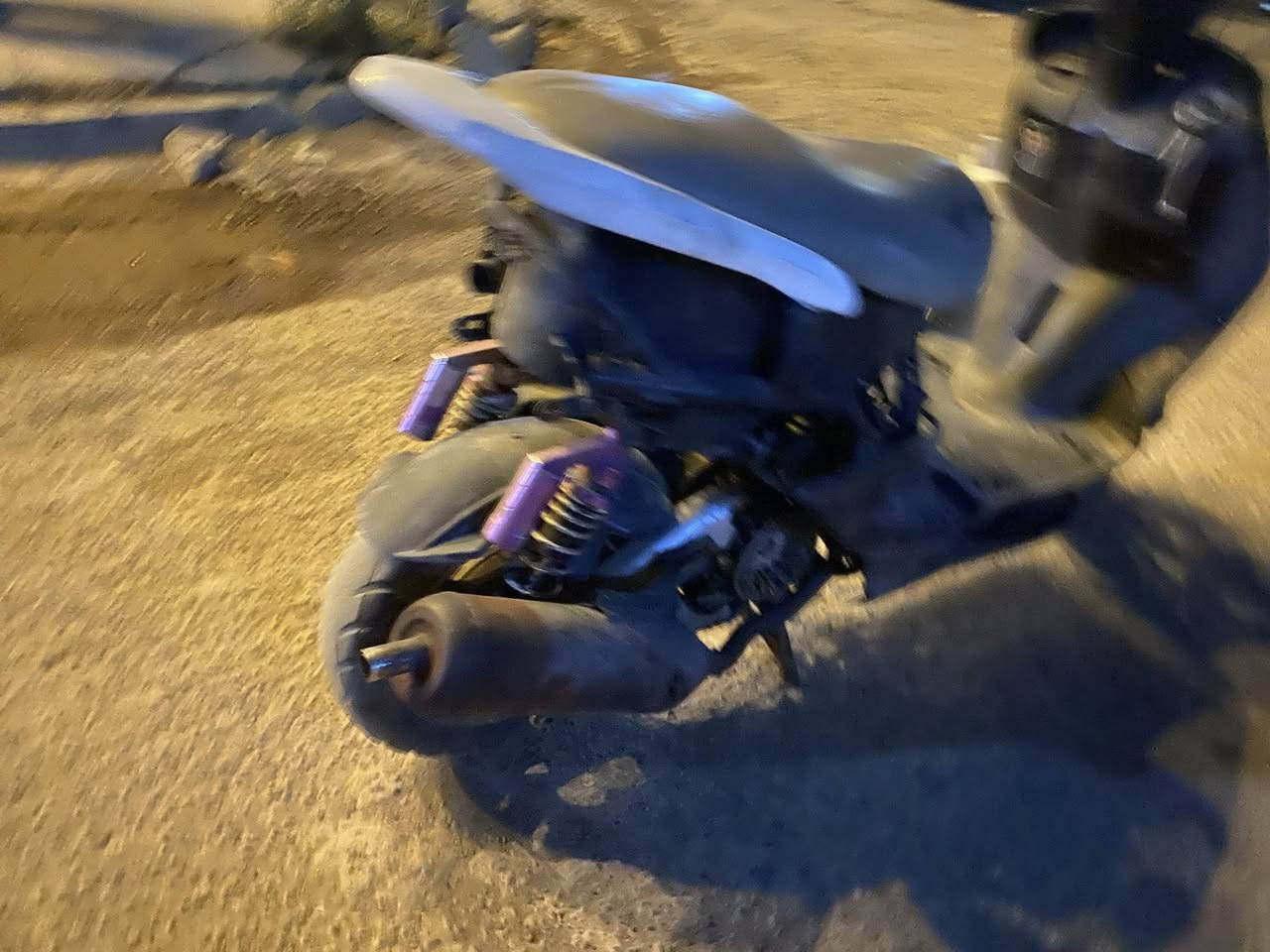 السلام عليكم سكنس نثيه للبيع بوشهه 58 بيه صالنصه وصدر خلفي نكره تشتغل بيه كابريتر بلادي اصلي عارضه ب350وبيه مجال مكاني بغداد حي قاهره


**إذا كنت صاحب هذا الإعلان وتريد حذفه لأي سبب، رجاءا أرسل رسالة إلى الدعم الفني**