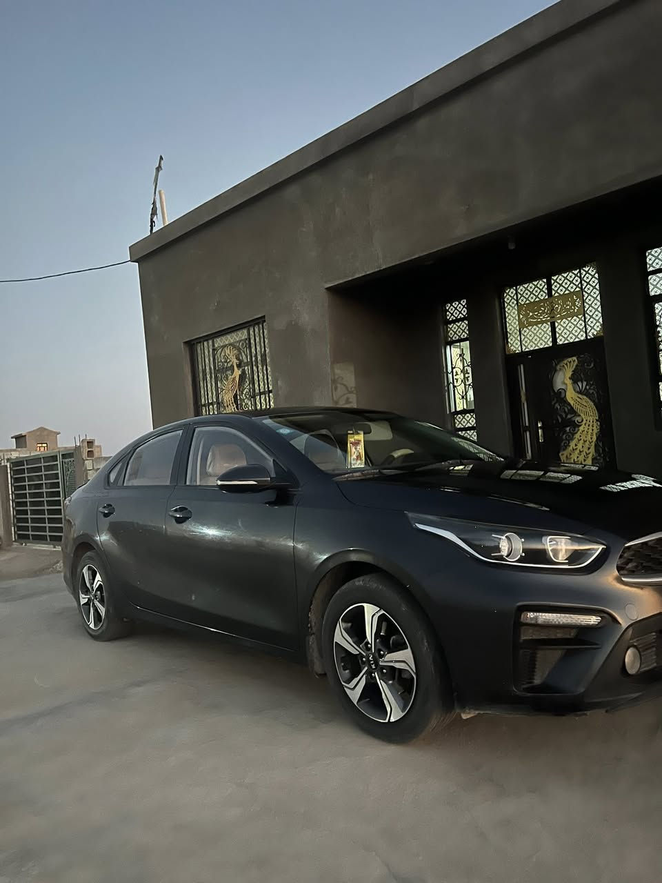 السلام عليكم 
سياره سيراتو موديل 2021 تبريد ثلج وارد خليجي بيه رشة صبغ بسيطه تخم تاير جديد 
العنوان السماوه - الوركاء 
الاستفسار الاتصال على رقم ‭0780 989 9826‬
