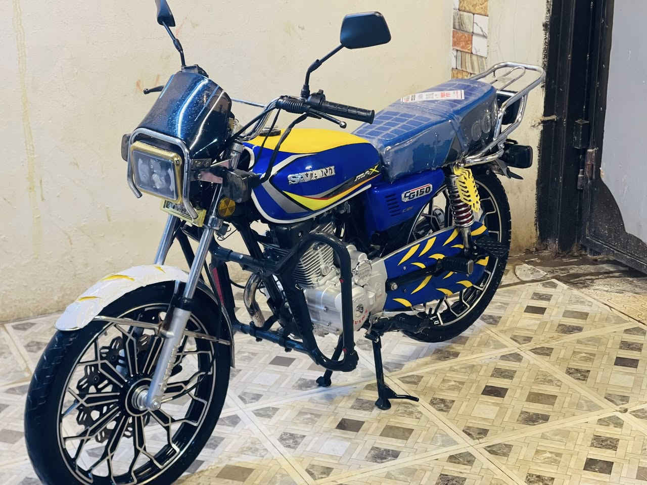 السلام عليكم للبيع 24بي اوراق
الي مو شراي لايتصل 
الرقم *********** 
السعر 775
